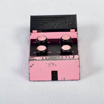 Fender CO-200 Compressor 2000's - Pink image 7