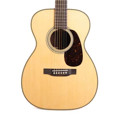 Martin 00-28 Acoustic Guitar Natural 2025 image 2