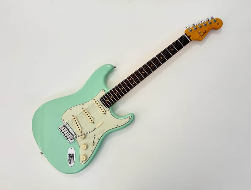 Fender Stratocaster '60s American Ultra Luxe Vintage 2025 Surf Green