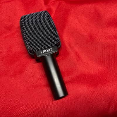 Sennheiser e906 Supercardioid Dynamic Instrument Microphone 2004 - Present - Black image 2