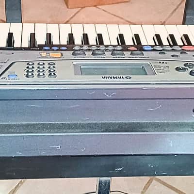 Yamaha PSR-340 Workstation Keyboard Piano Synth MIDI Disk Drive Disks Power Supply image 7