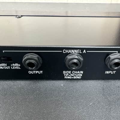 Alesis 3630 Dual-Channel Compressor / Limiter with Gate 1990s - Black image 8