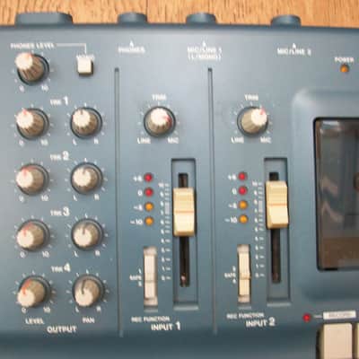 TASCAM 02 1990s - blue image 3