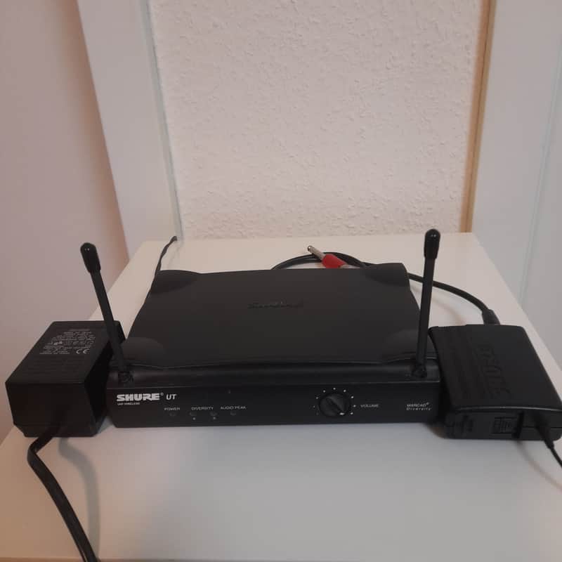 Shure UT Marcad Diversity Wiereless System image 1