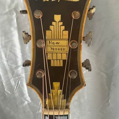 1953 D’Angelico New Yorker Archtop Acoustic Hollowbody Non-Cutaway Guitar Original Sunburst Finish w/Original Hard Shell Case image 12