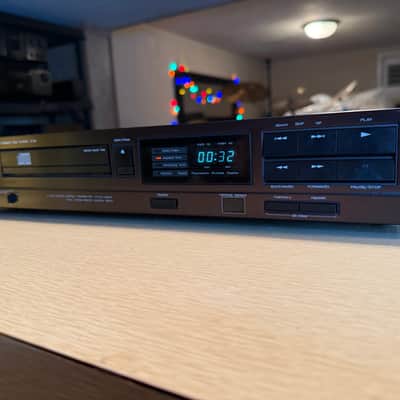 Vtg Luxman D-90 Compact CD Disc Player FRESH Servicing High Fidelity Sound Rare image 2