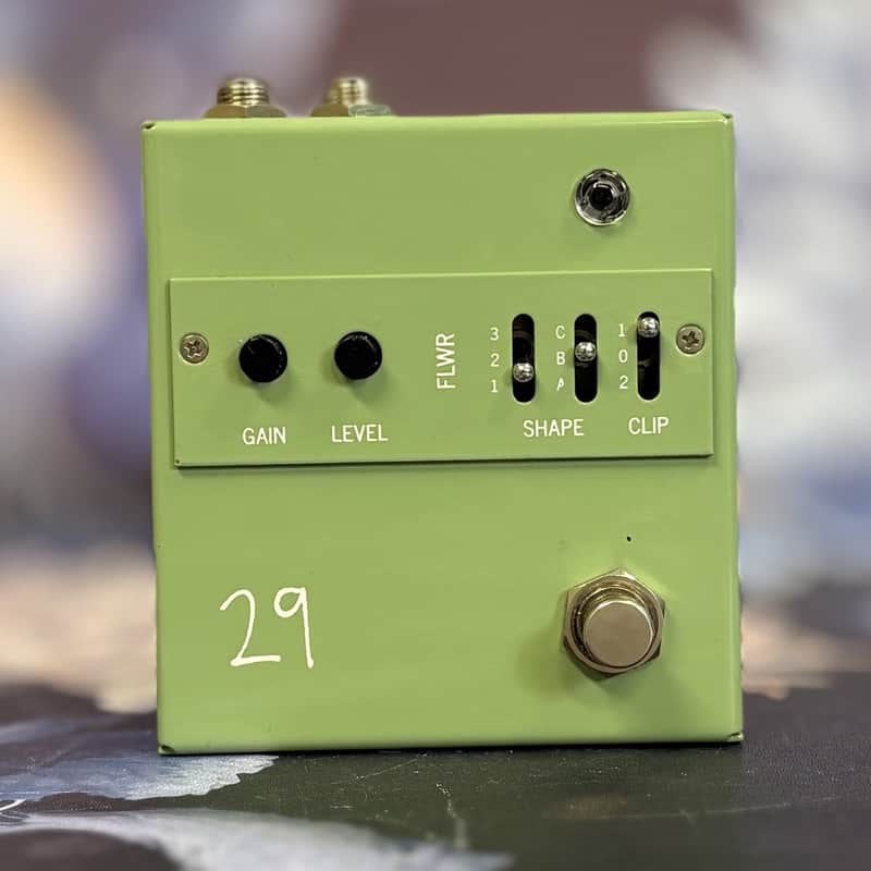 29 Pedals FLWR