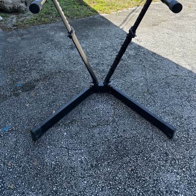 Ultimate Support VS88B V Stand Pro Keyboard Stand 2010s - Black image 1