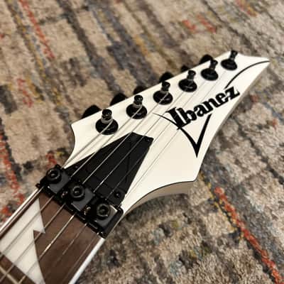 Ibanez RG450DXB-WH Standard with Jatoba Fretboard 2018 - Present - White image 6
