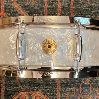 Gretsch USA Broadkaster 5x14 Snare Drum - 60s White Marine image 4