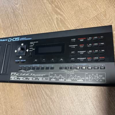 Roland D-05 Boutique Synthesizer w/ Roland K-25M Keyboard for Boutique Synths Bild 11