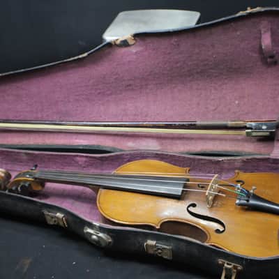 A Vintage Nippon 3/4 Size Antonius Stradivarius Violin, Bow & Case # 20 V image 1