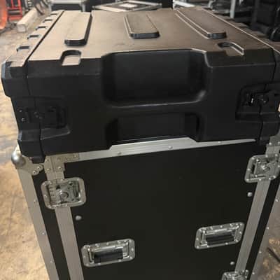 Midas DL32 32-Input 16-Output Stage Box 2016 - Present - Standard image 4