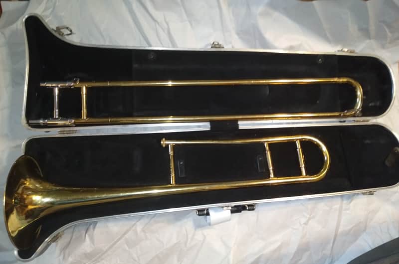 Olds Ambassador Trombone, USA, Lacquered Brass with case and mouthpiece image 1