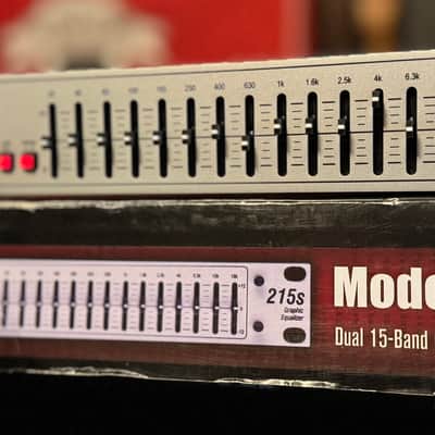 DBX 215s Graphic Equalizer image 2