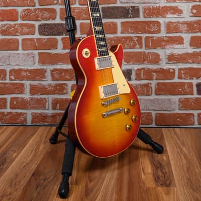 Gibson Custom Shop 1958 Les Paul Standard Reissue Murphy Lab Ultra Light Aged Cherry Burst 2024 w/OHSC image 3