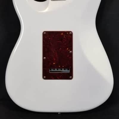 Fender American Ultra Stratocaster Electric Guitar, Rosewood Fingerboard, Arctic Pearl, W/HSC image 11