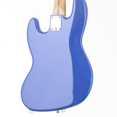 SQUIER Tomomi Jazz Bass Bluetooth Sky Blue SCANDAL Signature