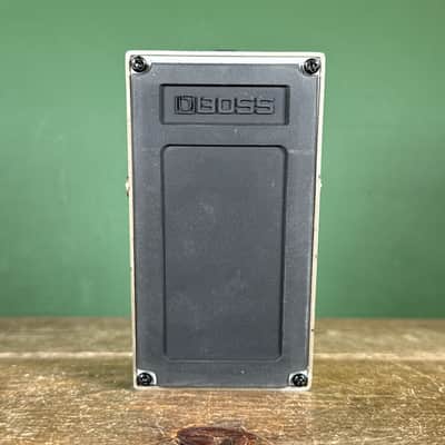 Boss MT-2 Metal Zone (Silver Label) 1991 - Present - Black image 3