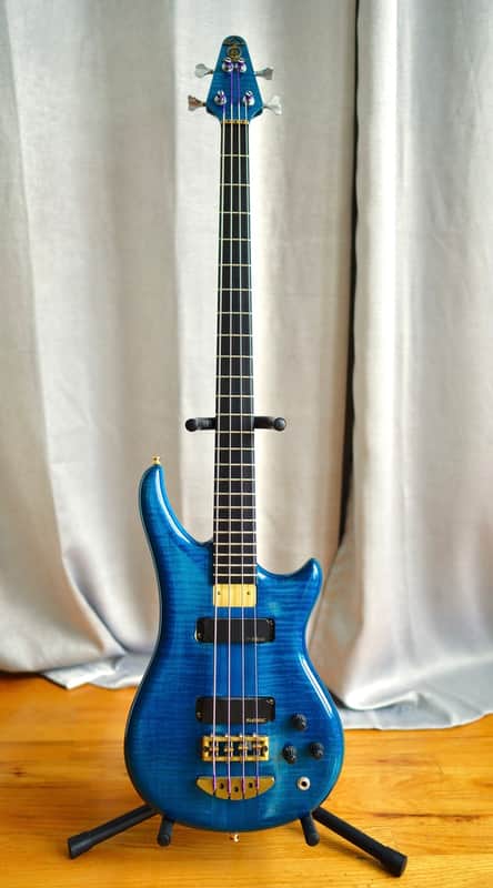 Alembic Essence 4 Turquoise/Blue image 1
