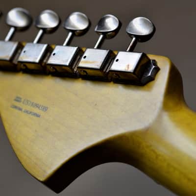 Fender Stratocaster Custom American Performer Heavy Relic Nitro Vintage White image 17