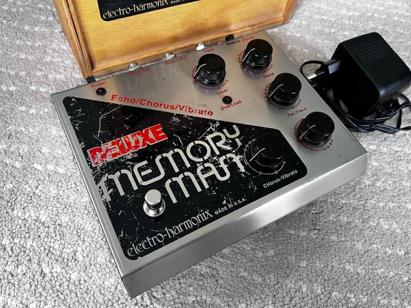 Electro-Harmonix Deluxe Memory Man Reissue
