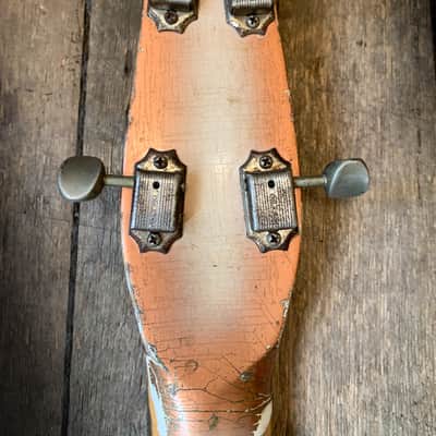 1959 Danelectro Longhorn Bass in Copperburst image 11