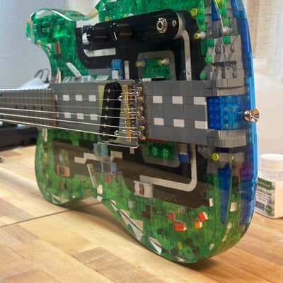 Lego Guitar image 5
