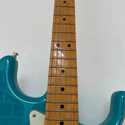 Fender American Professional II Stratocaster with Roasted Maple Neck, Rosewood Fretboard 2024 - 2025 - Sonic Blue image 4