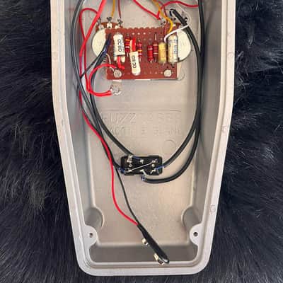 PPPC Sound Effects Stone Bender (Tone Bender MK1.5 with Mullard OC81D White Jacket) 2026 - Grey Hammertone image 6