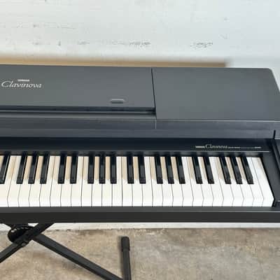 Yamaha CLP-350 Clavinova Piano image 5