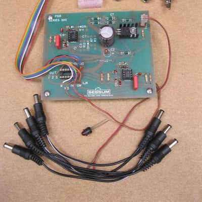Sessum Vintage Pedalboard Module 1982 image 1