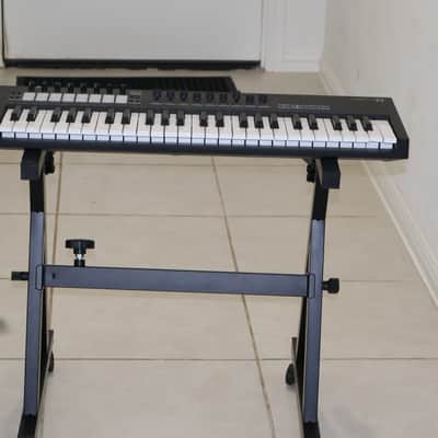 Novation Launchkey 49 MKIV MIDI Keyboard Controller 2024 - Present - Black image 6