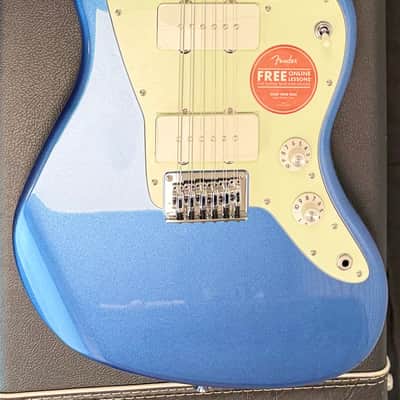 Squier Paranormal Jazzmaster® XII, Laurel Fingerboard, Mint Pickguard, Lake Placid Blue image 8