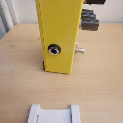 Wren and Cuff Two Five Drive/Boost - Yellow/Black image 9