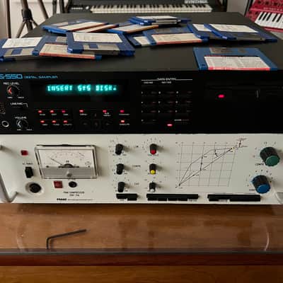 Roland S-550 Digital Sampler