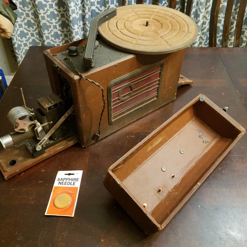 Magnavox Model "JR" Illustravox Standard Mono Tube amp, field coil speaker, cab, record player, AND MOVIE PROJECTOR 1940s - Art Deco grille and brown tolex image 1