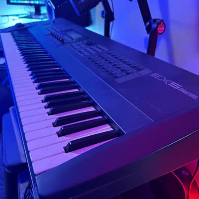 Yamaha EX5 - 76Key - Synthesizer/Workstation/MIDI controller 1990’s - Blue image 2