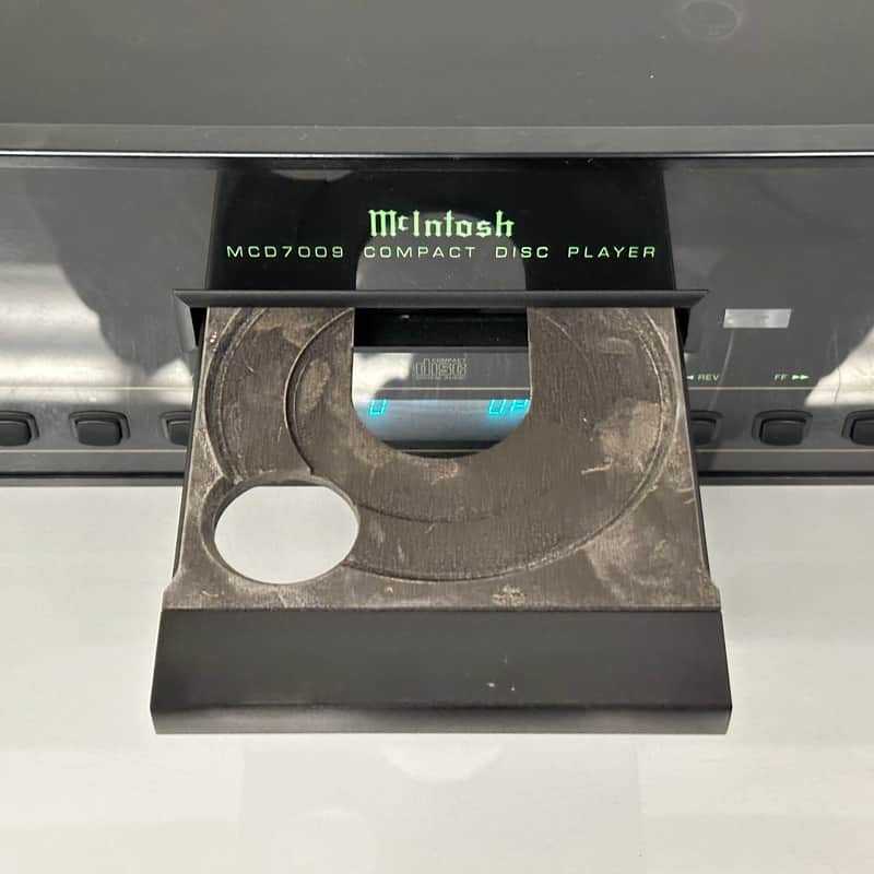 McIntosh MCD-7009 CD Player w/ Remote | Reverb