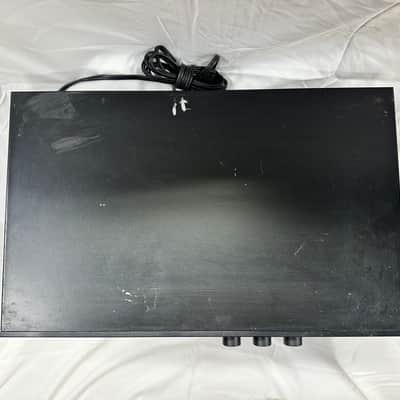 TEAC AV100 AUDIO/VIDEO Controller image 3
