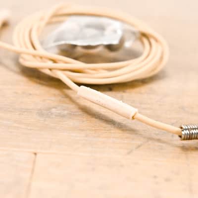 Sennheiser MKE 2 Lavalier Lapel Mic w/ Locking 3.5mm Connector - Beige CG012BC image 5