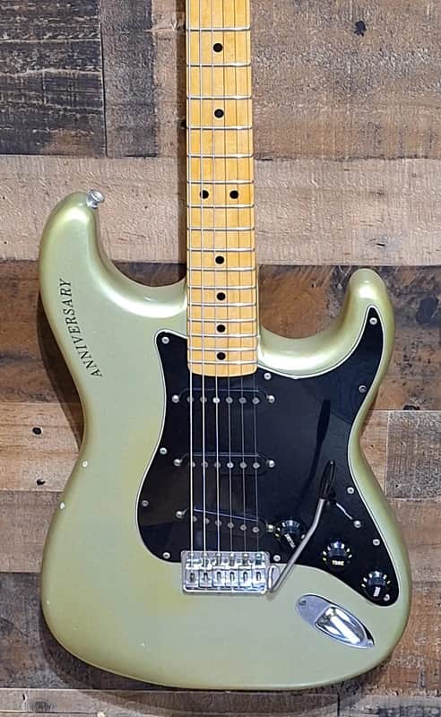 Fender 25th Anniversary Stratocaster (1979 - 1980) | Reverb