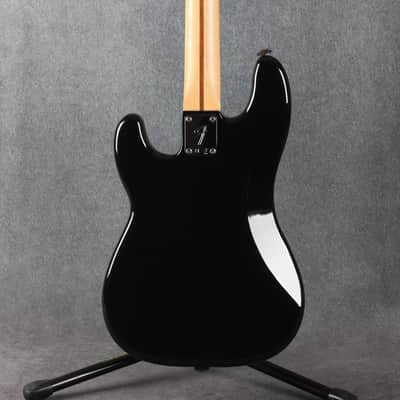 Fender Player P Bass - Black - 2nd Hand image 7