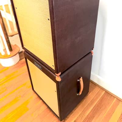 Mesa Walkabout Scout 15” Combo Amp with Matching Extension Cabinet In Rare Wine Red Lizard Tolex image 4
