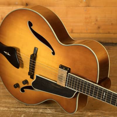 Eastman AR805CE - Goldburst image 5