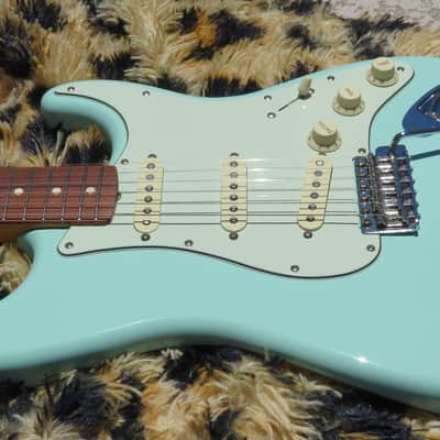 Surf Green Fender Vintera '60s Stratocaster (2020) w Pau Ferro Fretboard 2019 - 2023 image 1