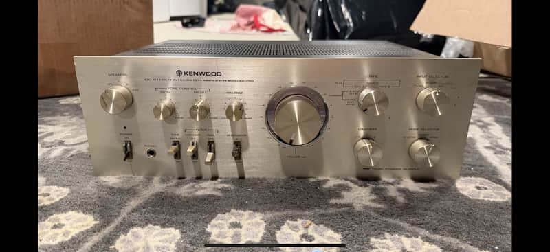 Kenwood KA-7100 DC Stereo Integrated Amplifier Vintage 1978