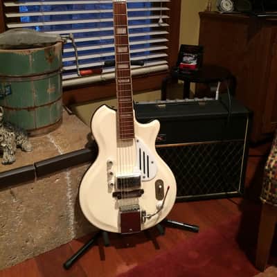 Supro White Holiday 1964 image 1