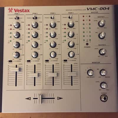 vestax VMC-004 4-channel DJ mixer image 3