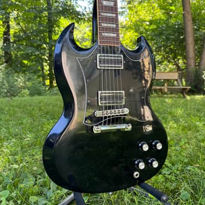 Gibson SG Standard 2011 - Ebony with Dunable Pickups image 2